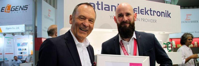 V.l.: Ottmar Flach (Atlantik Elektronik) und Stefan Flory (Telekom) auf der embedded world 2019