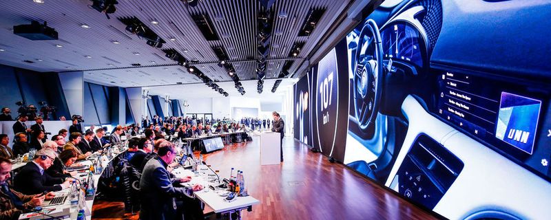 Porsche hat 2018 Absatz, Umsatz und Gewinn erneut steigern können. Das hat der Premiumhersteller bei seiner Jahrespressekonferenz verkündet.