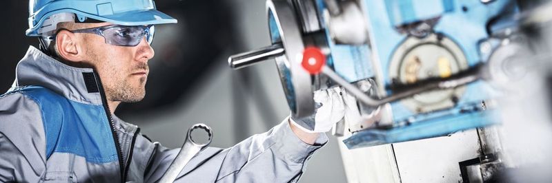 Eine professionelle und nachhaltig aufgestellte Instandhaltung ist für Industrie- unternehmen unverzichtbar.