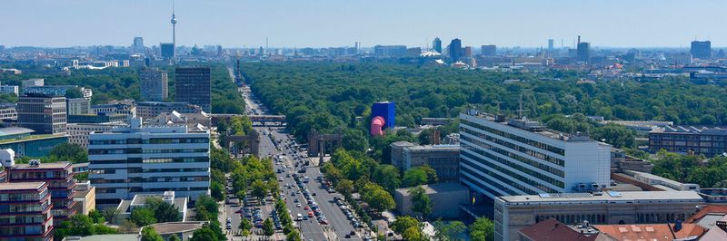 Test für Europa: Die digitale Protokollstrecke für automatisiertes und vernetztes Fahren entlang der Straße des 17. Juni in Berlin wird mit 5G ausgestattet. Dort soll die Vision auch für europäische Verkehrswege getestet werden.