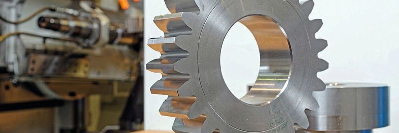 Am Anwendungsfall der Zahnradherstellung erforschen Fraunhofer-Mitarbeiter mit Experten aus Schweden Industrie-4.0-Systeme für die vernetzte, adaptive Produktion.