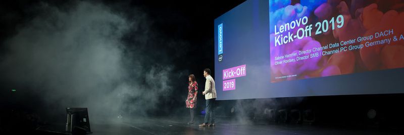 Die Channel-Chefs von Lenovo im Ruhrpott-Nebel