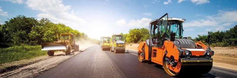 Die Schwergewichte der Branche werden zum Vorreiter eines Technologiewandels, der in der Automobilbranche bereits Einzug gehalten hat.