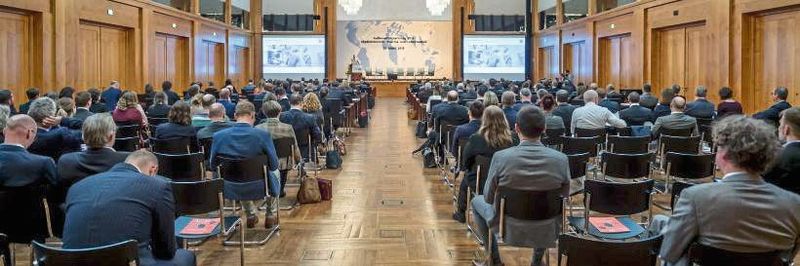 Knapp 280 Vertreter der Medizintechnik-, Pharma- und Labortechnikbranche sowie der Politik diskutierten am 20 März 2019 im Auswärtigen Amt über aktuelle Herausforderungen beim Export.