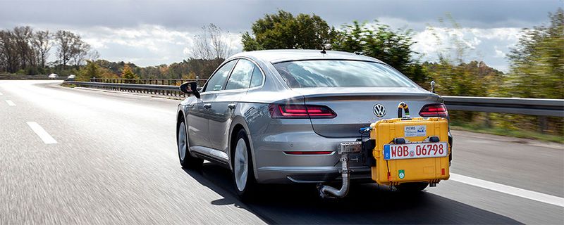 Die EU-Staaten haben sich darauf geeinigt, den CO2-Ausstoß von Neuwagen bis 2030 um durchschnittlich 35 Prozent zu senken. Im Interview erläutert Lukas Köhler, FDP-Sprecher, wieso das nicht ausreichen wird.