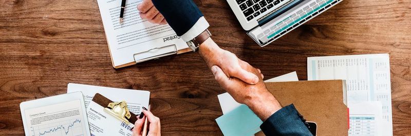 In unserer Marktübersicht stellen wir Ihnen 20 CRM-Systeme für den Mittelstand vor.