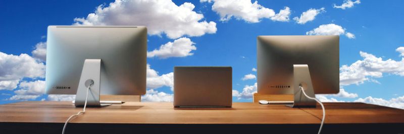 Sicherheit und Datenschutz am digitalen Arbeitsplatz muss an jedem Gerät gewährleistet sein.