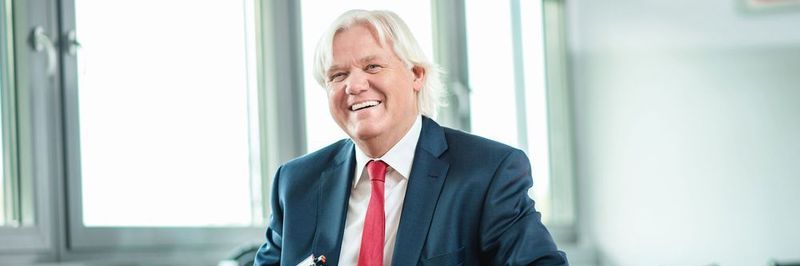 Hans Beckhoff, geschäftsführender Inhaber der Beckhoff Automation: „Unser Ziel ist es, jedes Jahr um 15 Prozent zu wachsen.“