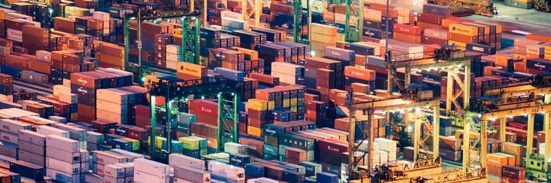 In den unterschiedlichsten Branchen stellt sich immer öfter die logistische Frage: Wo sollen die Waren gelagert werden, die als Rückläufer wieder an den Hersteller gelangen?