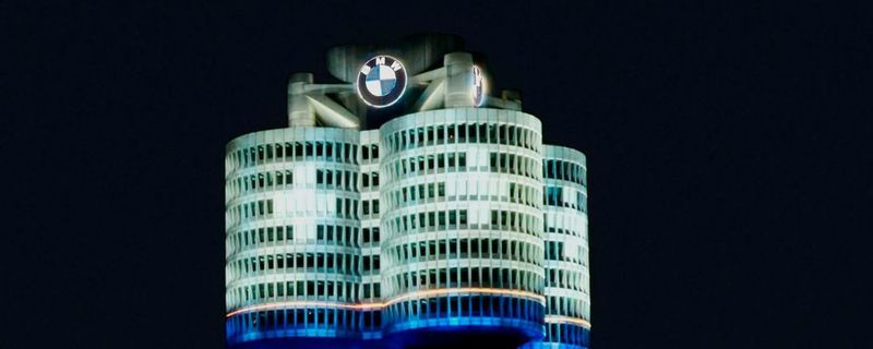 BMW hat angekündigt, zur Abdeckung der möglichen Risiken voraussichtlich mehr als eine Milliarde Euro auf die Seite zu legen.