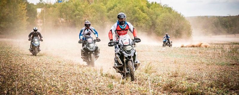 Ganz neu dabei ist in 2019 das Enduro Action Team. Zwischen Dahlener Heide und Leipzig befindet sich das ca. 80 Hektar große Trainingsgelände „Enduropark Meltewitz“.