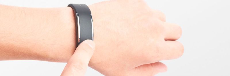 Der Sensor BMI270 wurde für den Einsatz in Wearables (z.B. Smart Watches) und Hearables konzipiert.