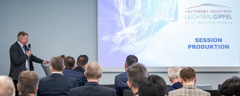 Jürgen-Werner Becke von Volkswagen war der Chairman der Session Produktion I auf dem Leichtbau-Gipfel 2019.