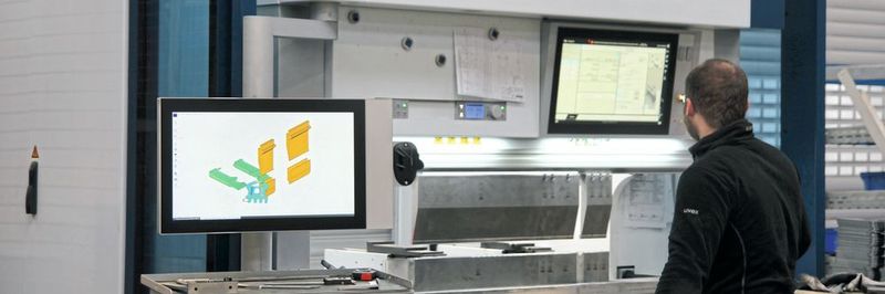 Schneller programmieren, weniger rüsten, weniger Wege: Mit der Biegesoftware steigt die Produktivität an der Maschine.