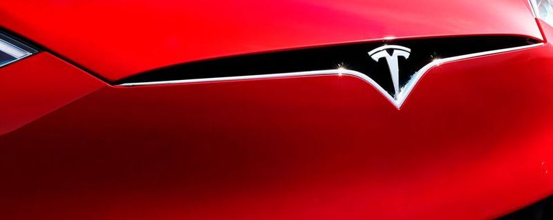 Tesla wirtschaftet weiterhin nicht nachhaltig profitabel.