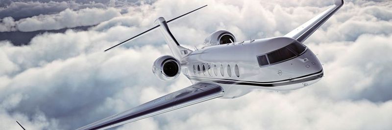 Flugzeuge sind nur rentabel, wenn sie sich in der Luft befinden. Ein hoher Bedarf an zur Verfügung stehenden Ersatzteilen ist daher die Folge. Einer von vielen Gründen, warum die Wartung auf diesem Leistungsniveau ein Ersatzteillager mit ununterbrochener Verfügbarkeit und höchster Prozessqualität verlangt.