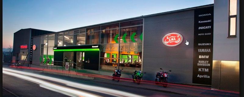Limbächer & Limbächer ist der größte deutsche Motorradhändler: Im Bild der Hauptsitz in Filderstadt südlich von Stuttgart.