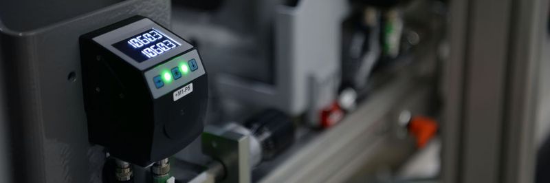 Grünes Licht bei häufigem Formatwechsel: Die Positionsanzeige macht deutlich, ob die Stationen einer Maschine korrekt eingestellt sind.