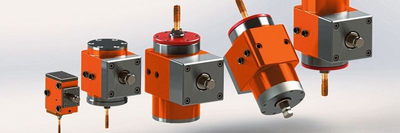 Zum Gewindeformen steht ein modular aufgebautes Programm an Formerköpfen mit innerer und äusserer Kühlmittelzufuhr für Gewinde von M0,6 bis M24 zur Verfügung.