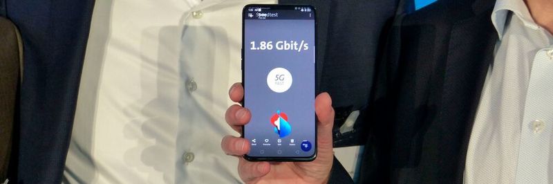 5G-fähiges Smartphone im von Ericsson ausgerüsteten 5G-Live-Netz der Swisscom