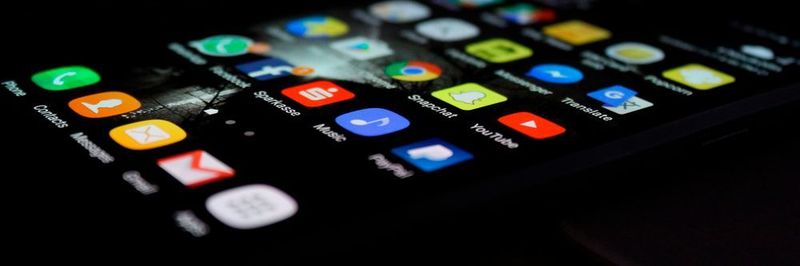 Als native App gilt eine mobile Anwendung, wenn sie für eine Plattform bzw. ein spezielles Betriebssystem eigens entwickelt wurde.