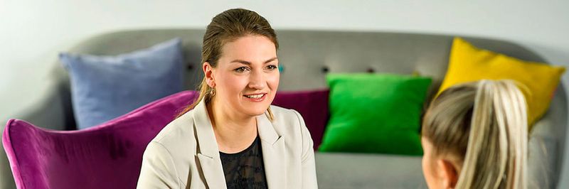 Die Digitalministerin des Freistaats Bayern Judith Gerlach sucht den Schulterschluss mit den bayerischen Kommunen