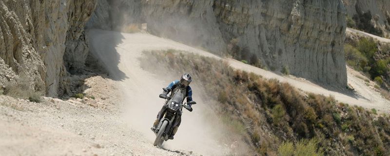 Der wassergekühlte Zweizylinder-Reihenmotor der neuen Yamaha Ténéré 700 leistet 54 kW/73 PS.