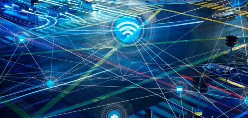 V2X: Ein spezielles HiL-System unterstützt IEEE 802.11p und C-V2X sowie V2X-Multistack-Umgebung. Damit können Entwickler komplexe und reproduzierbare Testumgebungen entwickeln.