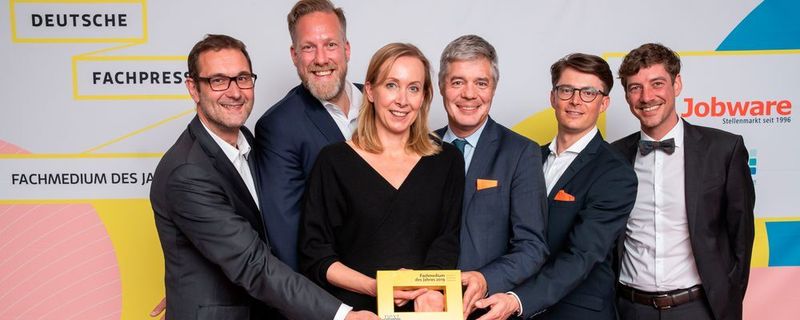„Beste Neugründung des Jahres“: Next Industry mit (v.li.): Bernd Meidel, Ingo Mahl, Annette Sahlmüller, Gunther Schunk, Matthias Bauer und Philipp Uhl.