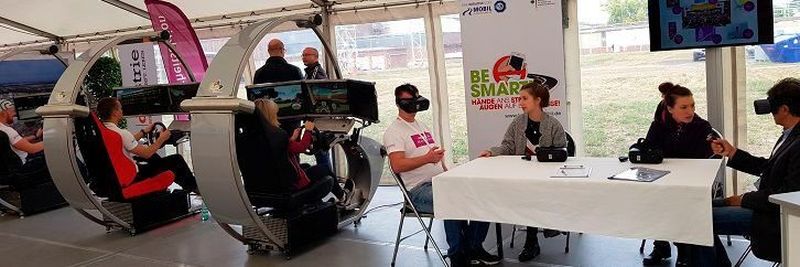 Der Mobil Deutschland e. V. will mit seiner Kampagne ein Bewusstsein für die Gefahren der Handynutzung am Steuer schaffen.