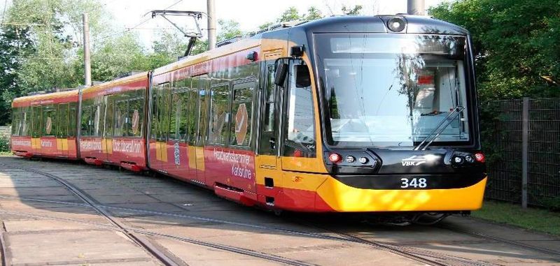 Im regulären Fahrgastbetrieb zeichnet die Karlsruher Messstraßenbahn ab sofort mechanische und elektrische Größen sowie unterschiedliche Umgebungsparameter auf.