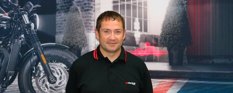 Dominic Clifford verantwortet das globale Motorradreifengeschäft von Avon Motorcycles Tyres.