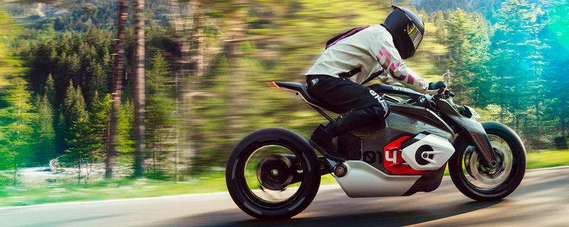 Visionäres Bild der Zweiradzukunft: BMW Motorrad Vision DC Roadster.