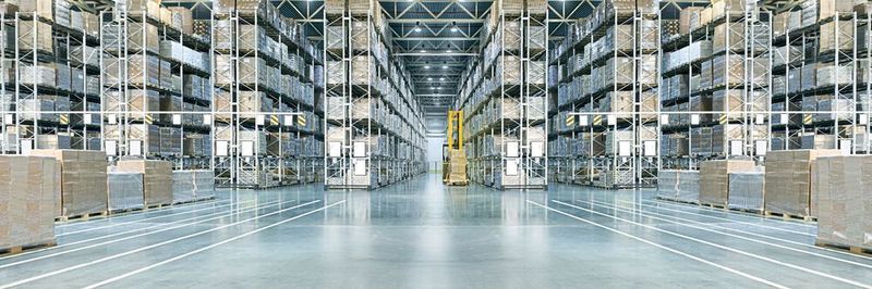 Finding the right shelving systems for your warehouses is not always easy. We show which types there are and what you should pay attention before you buy one!