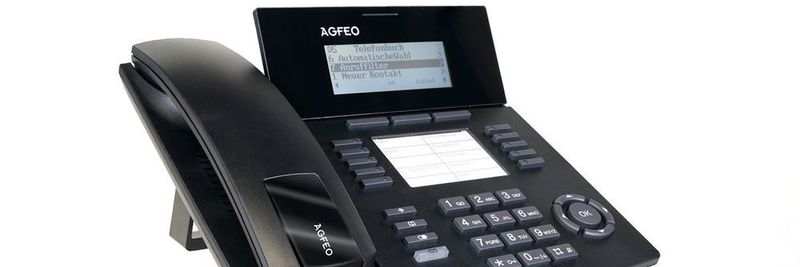 Die neuen Systemtelefone ST 53 (IP) und ST 56 (IP) reagieren auf Gesten der Nutzer.