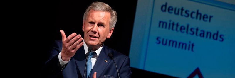 „Notieren Sie heute schon den 4. September 2040 in Ihrem Kalender. An diesem Tag wird Deutschland einen weiteren Glücksfall seiner Geschichte feiern“, Bundespräsident a.D. Christian Wulff auf der Preisverleihung Top 100 des Jahres 2019.