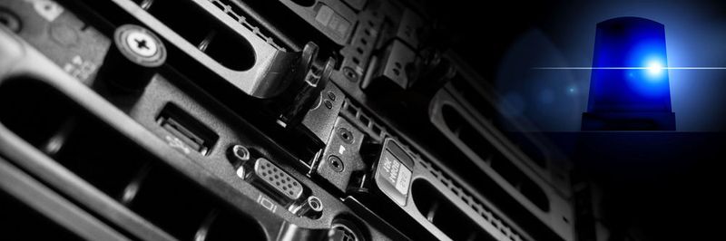 Vor Krisen und Notfällen ist kein Unternehmen gefeit. Dazu zählen technische Notfälle wie der Ausfall kritischer Infrastrukturkomponenten, Cyberangriffe oder DDoS-Attacken, aber auch Naturkatastrophen, Entführungen und Angriffe auf Leib und Leben der Mitarbeiter.