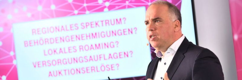 Dirk Wössner, Vorstand der Telekom Deutschland, erläuterte bei der 5G-Pressekonferenz das weitere Vorgehen des Telekommunikationskonzerns.