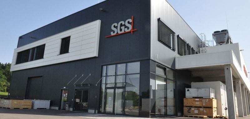 Testzentrum: Im e-Mobility-Labor führt die Prüfgesellschaft SGS Zuverlässigkeits- und Umwelttests an elektrischen und elektronischen Komponenten durch. Auftraggeber stammen aus den Branchen Automotive, Industrie, Medizintechnik sowie der Luft- und Raumfahrt.