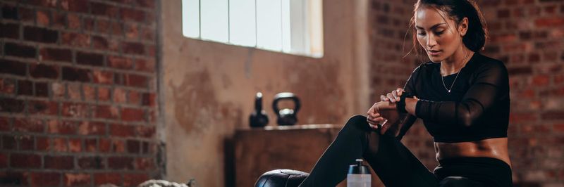 Tracking-Apps und -Geräte werden laut Splendid Research hauptsächlich von jungen, sportlichen Frauen genutzt.