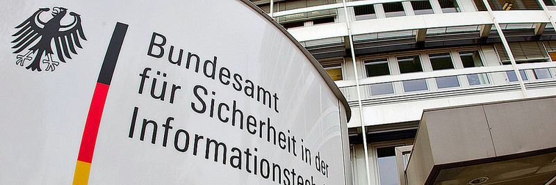 Laut Bundesinnenminister Horst Seehofer profitiere vom neuen Standort zum einen das BSI durch die Nähe zum 'Silicon Saxony' und zum anderen die Region Dresden durch neue und wertige Arbeitsplätze