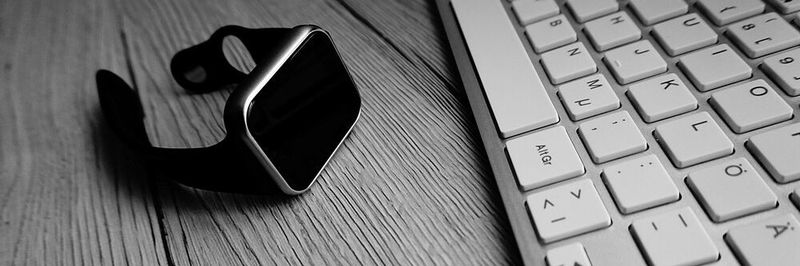 Unternehmen sollten ihre Mitarbeiter dazu verpflichten, ihre Devices bei der IT-Abteilung zu registrieren, bevor sie diese mit dem Netzwerk verbinden dürfen.