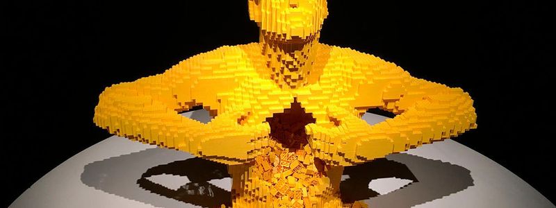 Hyperkonvergente Infrastruktur (HCI) schützt vor Kudelmuddel sowie vor Fehlern im Datacenter-IT-Design und beherrscht doch die Prinzipein der Mikrosegmentierung.