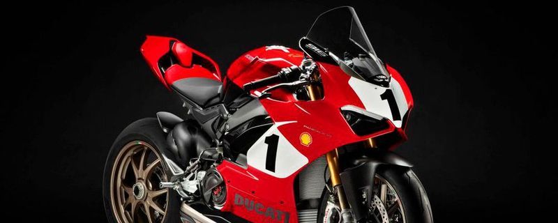 Der italienische Motorradhersteller Ducati bringt eine auf 500 Stück limitierte Serie seines Superbikes Panigale V4 S auf den Markt.