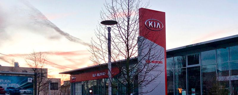 Das Autohaus Hans Brandenburg verkauft künftig auch Kia-Fahrzeuge.