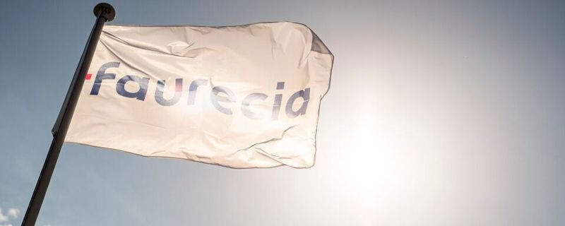 Faurecia arbeitet mit Microsoft an digitalen Diensten für das Cockpit der Zukunft.