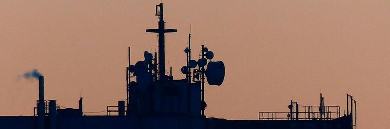 QuaDRiGa, kurz für „QUAsi Deterministic RadIo channel GenerAtor“, wird hauptsächlich für die Generierung realistischer Funkkanal-Impulsantworten zur Nutzung in System-Level-Simulationen von Mobilfunknetzen eingesetzt.