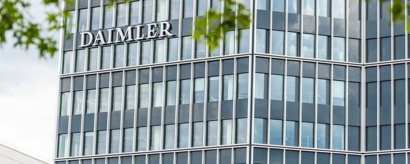 Unter dem Strich verbuchte Daimler von April bis Ende Juni einen auf die Aktionäre entfallenden Verlust von gut 1,3 Milliarden Euro..