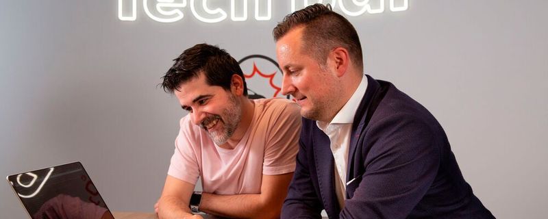 Carlos Buenosvinos ist CTO von „Seat:Code“ und Sebastian Grams CIO von Seat.