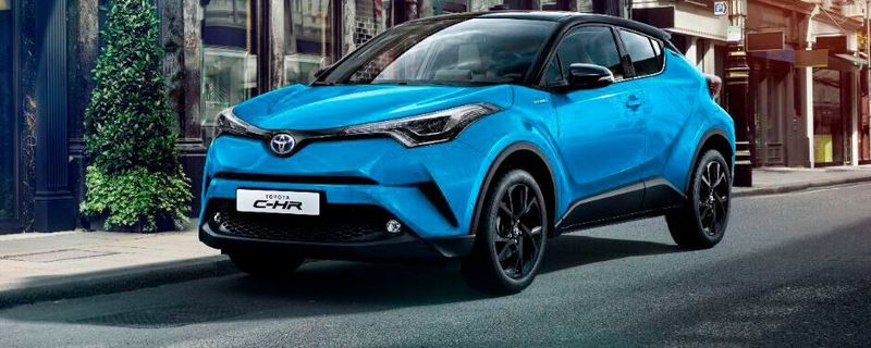 Toyota bietet für den C-HR matte Folierungen ab Werk – ein erster Schritt in Richtung Individualisierung.